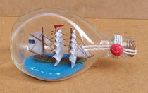 Barco en botella. Ref 116015. 17x10x10