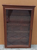Vitrina ganchos. Ref Vit 3. 55x37x7 