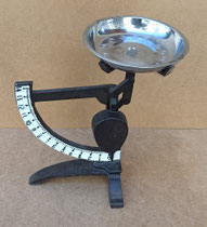 Balanza 1 platillo. Ref 98111150. 27x22