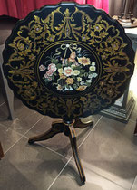 Mesa abatible. 70x70 