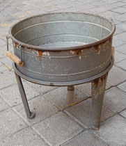 Balde zinc con patas. Ref 6440725. 36x35