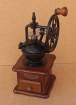 Molinillo de café. Ref 5L148. 27x11x14