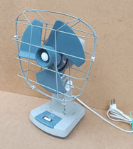Ventilador vintage Taurus. 36x27x17