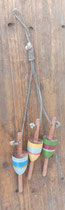 Ristra boyas de madera pequeña. Ref 232155. 30 centímetros alto 