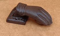 Aldaba hierro mano. Ref LDK2016. 14x6