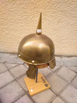 Casco latón. 31x18x25