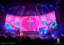ARTE DIGITAL: Román Silos / PROYECTO: Pantallas Digitales Multimedia Gloria Trevi, Gira "De Película" / PRODUCCIÓN: Nicotronick