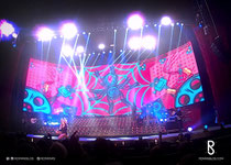 ARTE DIGITAL: Román Silos / PROYECTO: Pantallas Digitales Multimedia Gloria Trevi, Gira "De Película" / PRODUCCIÓN: Nicotronick