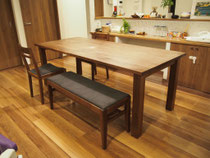 ダイニングテーブル ( Dining Table )