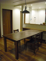 ダイニングテーブル ( Dining Table )