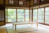 ローテーブル ( Low Table )