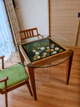 ガラストップテーブル ( Glass Top Table )