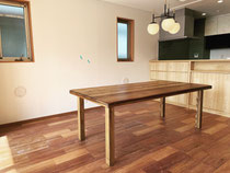 ダイニングテーブル ( Dining Table )