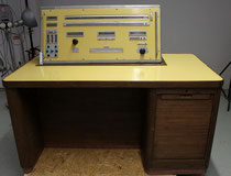 Großrechner ZRA1, 1960, Technische Sammlungen Dresden, Vorzustand (gelbe Farbe)