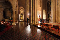 Stift Heiligenkreuz - 17.November 2014_083 - Die Abteikirche wurde in zwei Etappen erbaut.