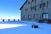 Schneeberg - 25.Oktober 2014_143 - und sehen, das ds Haus winterfest gemacht wird.