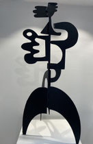 Antonine de Saint Pierre, sculpture, Le baiser, mobile 170cm ou 80cm, sculpture en découpe d'acier peint. Galerie Gabel, Biot, France