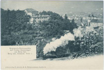 Regimentsschießstätte der Tiroler Kaiserjäger am Bergisel. Lichtdruck 9 x 14 cm; Impressum: Frid(olin). Arnold, Innsbruck um 1900.  Inv.-Nr. vu914ld00052