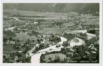 Rechen der Brandenberger Holztrift in der Kramsacher Lände. Gelatinesilberabzug 9 x 14 cm; Impressum: Ad(olf). Künz, Innsbruck 1938.  Inv.-Nr. vu914gs00036