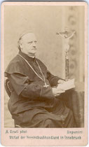 Johann von Leiss zu Laimburg (1821 - 1884)  Diözesanbischof von Brixen. Albuminabzug auf Untersatzkarton 10,6 x 6,6 cm (Visitformat;  Impressum: Anton Gratl, Innsbruck um 1880. Inv.-Nr. vuVIS-00211