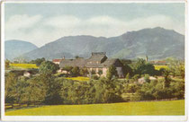 Altes Passionsspielhaus in Erl, Bezirk Kufstein, Tirol (errichtet 1908 bis 1911). Farbautotypie 9 x 14 cm; Eigenverlag des Veranstalters um 1912.  Inv.-Nr. vu914fat00056