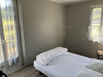 2ème étage Chambre 2 (1lit double)