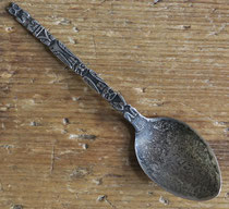 5457 Commercial Souvenir Spoon "Vancouver" early 20th c. 3.75" $25