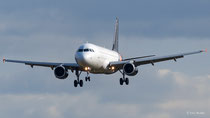 Titan Airways (Großbritannien) - Airbus A320-200 (G-POWM)