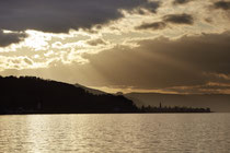 Abendstimmung auf der Reichenau mit Blick auf Steckborn 191112-040