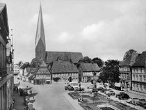 Januar: Marktplatz im Jahr 1958