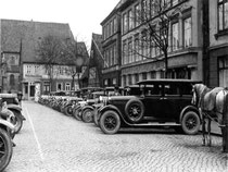 September: Abschluss der Motorstaffelfahrt am 3. April 1932