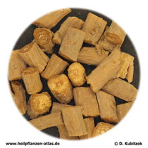 Achyranthes-bidentata-Wurzel (Achyranthis-bidentatae radix). TCM-Name: Niuxi. Die Stücke der zerkleinerten Wurzel haben einen Durchmesser von 3 bis 10 mm.von 3 bis 10 mm. Die feinen Längsfurchen auf der äußeren Oberfläche sind leicht geunden.