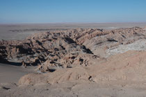 Felslandschaft auf dem Weg von Calama nach San Pedro de Atacama.