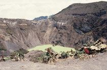 Mit 3432 Metern ü.M. ist der Vulkan Irazú der höchste Punkt der Cordillera Central. Die letzten, grösseren Ausbrüche fanden zwischen 1962 bis 1965 statt.