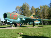 MiG 17F 537-2