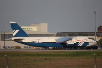 AN124 RA-82075-2