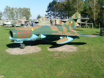 MiG 17F 537-1