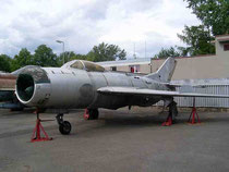 MiG19 0813-1