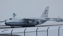 AN124 RA-82040-2