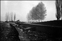 Auschwitz noir et blanc Leica 