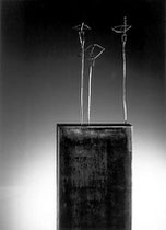 Triciclo, 1994, 119x60x25 cm, steel