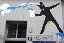 unbekannt