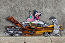 Kleines Paste Up von Pablo Delgado