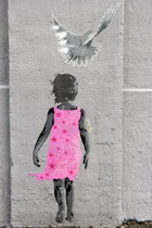 Sei leise -Paste up in der Heliosstraße