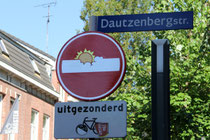 Sticker von Clet Abraham
