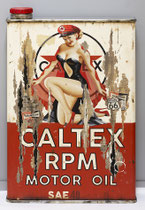 MISS CALTEX II US  Collage papier & technique mixte sur support bois 105 cm x 73 cm  2022