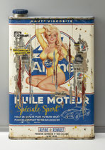MISS ALPINE  Collage papier & technique mixte sur support bois 105 cm x 73 cm  2023