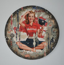 MISS MOBILOIL Collage papier & technique mixte sur support bois 97 cm x 97 cm  2026