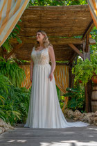 boho_Brautkleid_curvy_große_Größen_plussize_von_Wundervoll_Braut_in_Hannover_Isernhagen