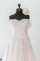 Brautkleid_blush_curvy_große_Größen_plussize_von_Wundervoll_Braut_in_Hannover_Isernhagen